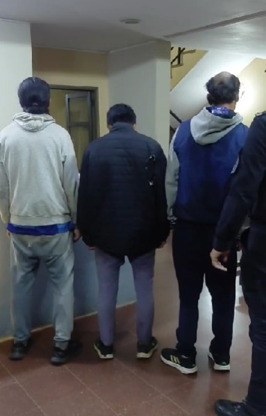 En plena tormenta, robaron medidores de agua y terminaron detenidos 3
